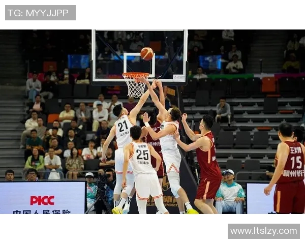 洛夫顿狂砍40分12篮板吴前遭驱逐浙江客场险胜上海男篮再创佳绩