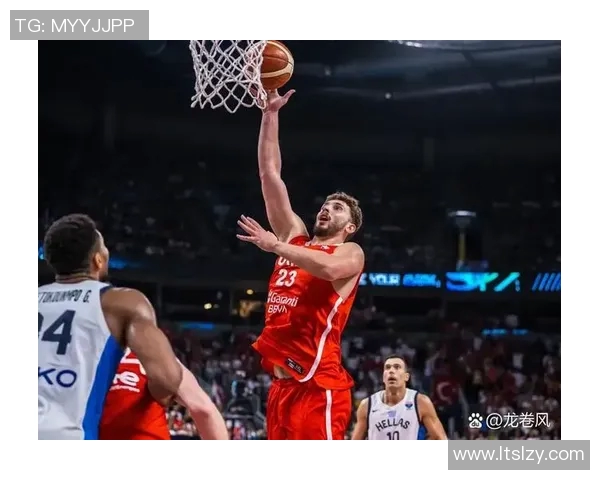 雷霆队与活塞队激战正酣谁能在这场对决中笑到最后